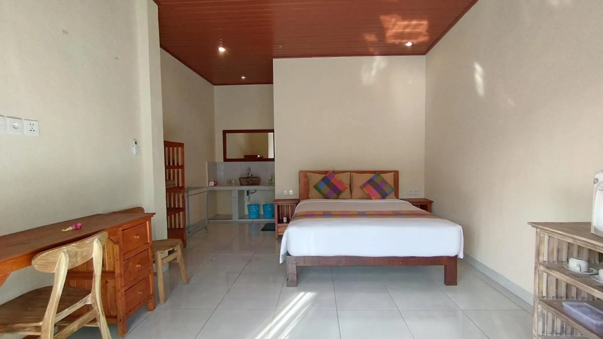אובוד Meme Lan Bape Guest House